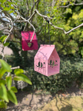 Load image into Gallery viewer, Romantic LoveBird Style Metal Birdhouses Feeder- Pink